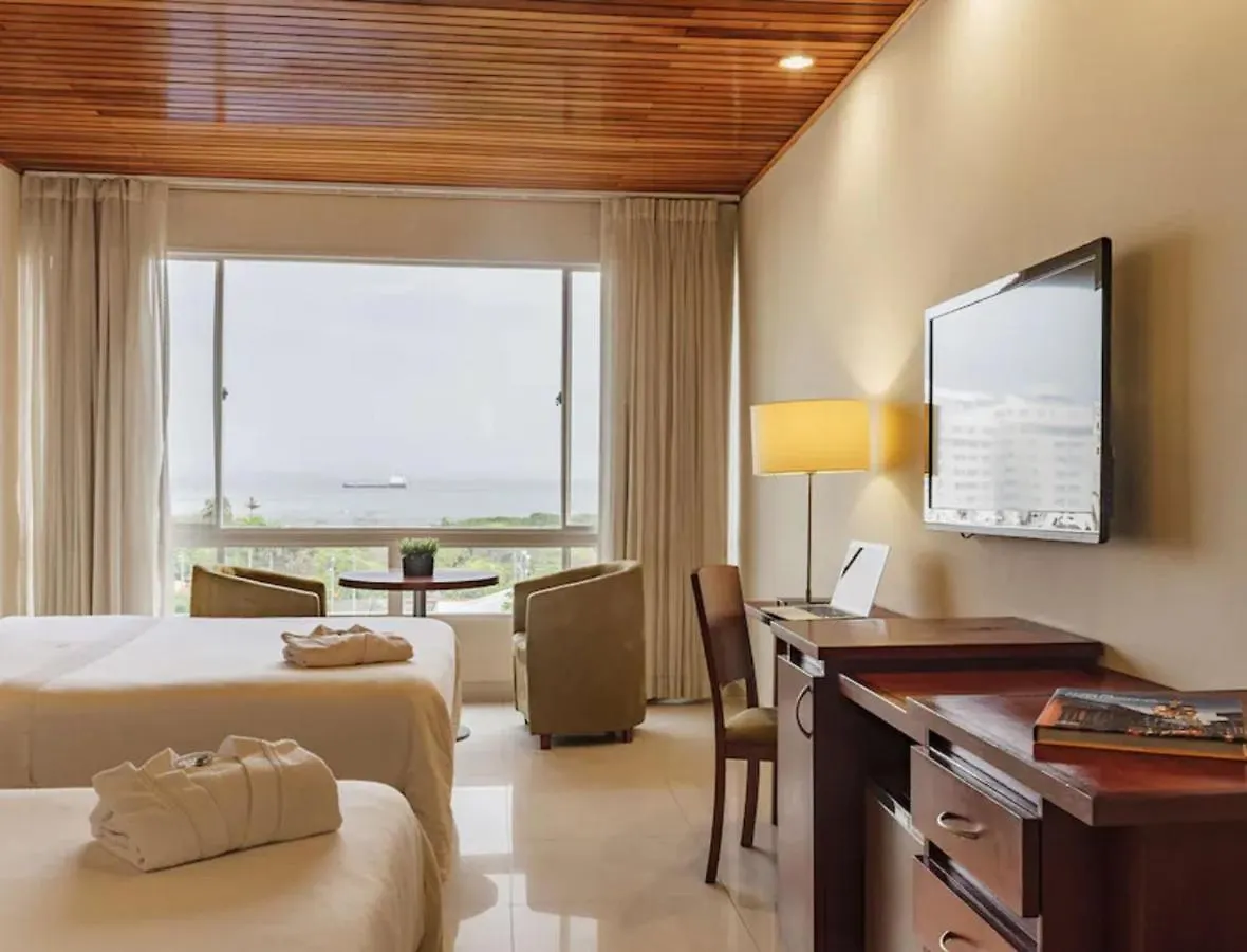 Guest house Room In Lodge - Hc-Vp Hotel Room Facing The Sea With Pool Air Conditioning And Wifi Tierra Bomba